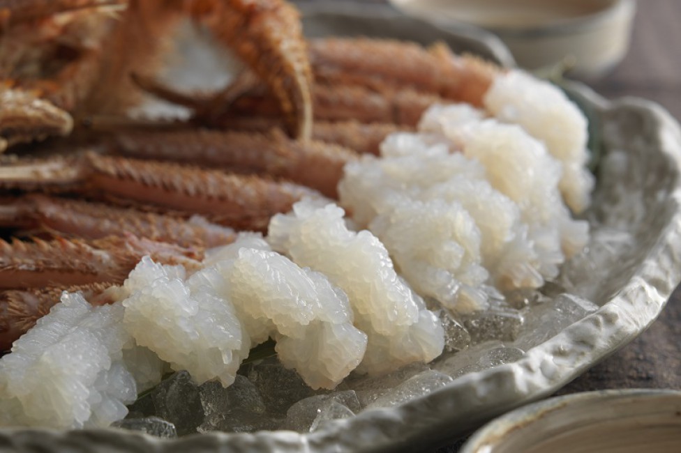北海道を誇る特産品「毛ガニ」はお刺身でも蒸しでも