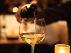 ＜終了＞【10周年記念】本数限定！「水の謌」開業2009年生まれの白ワインボトル付きプラン登場！